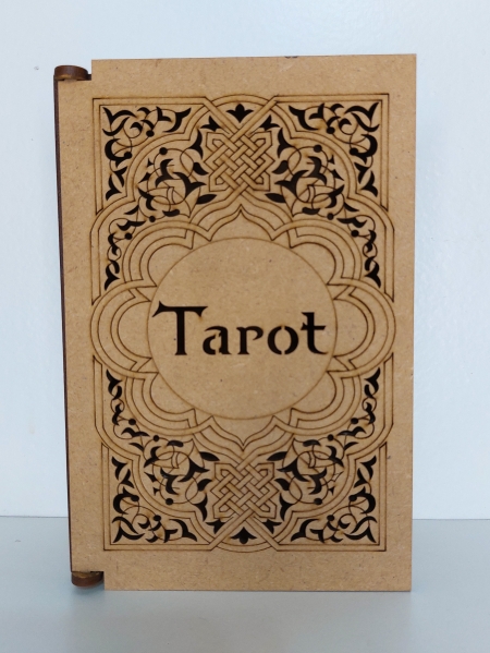 Cofre Rectangular para Mazos, Calado 