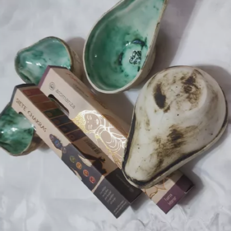 Sahumador Cerámica + Sahumerio Esferas Mágicas Aromanza x7 